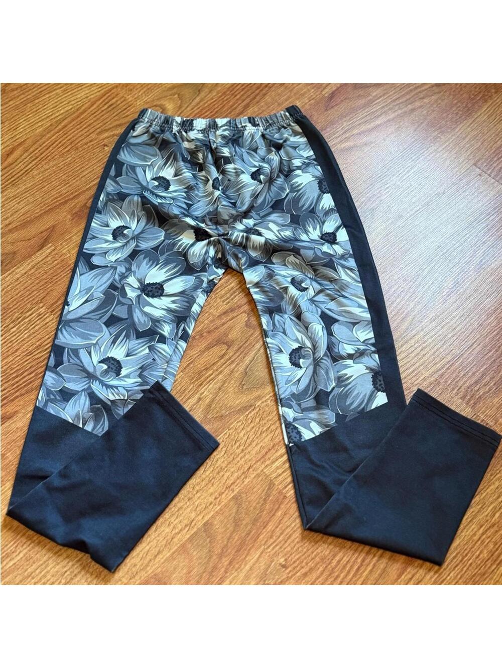 Women's Bottoms | Leggings | Series 8 Fitness | Size M